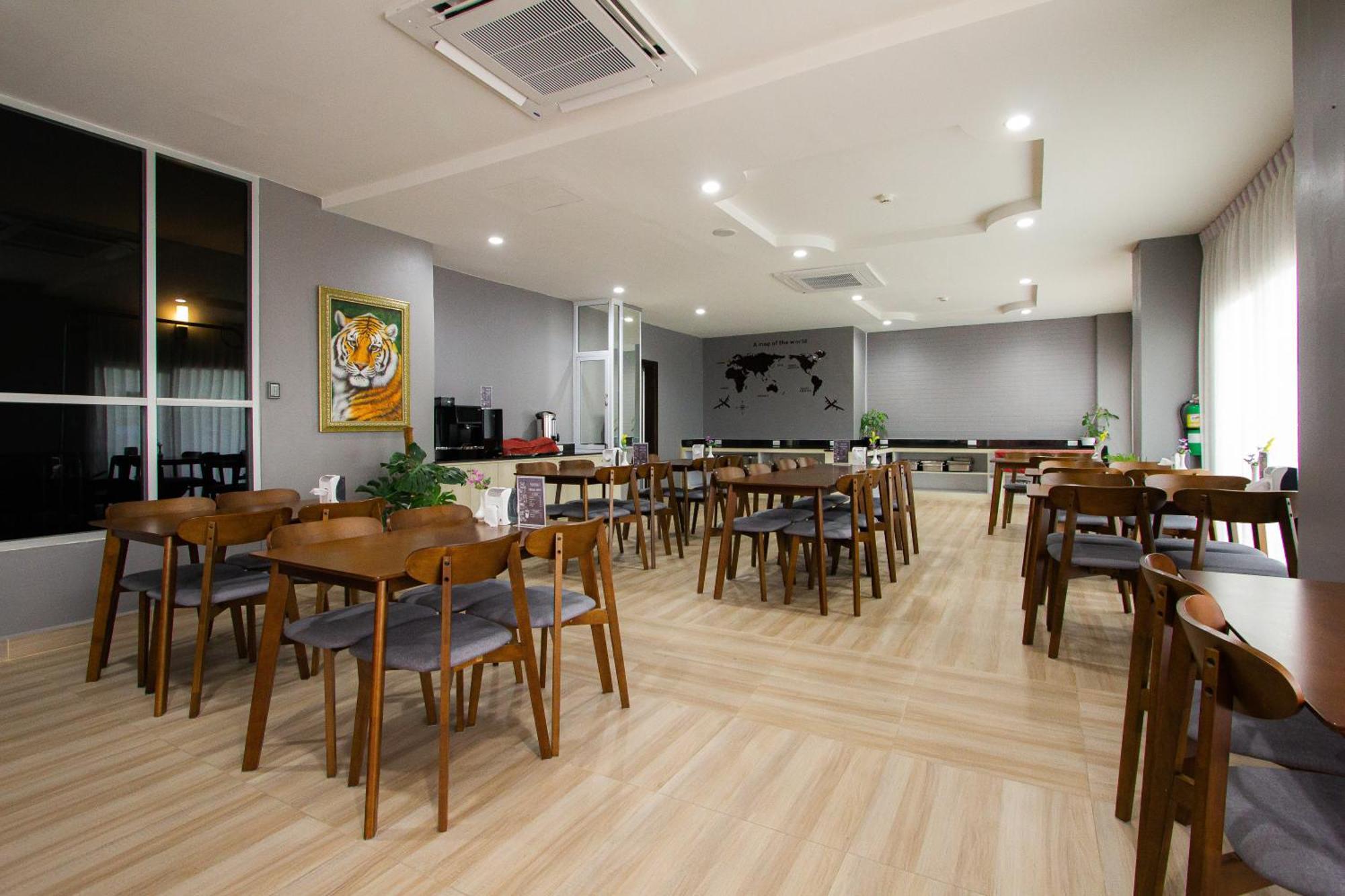 Valhalla Pattaya Hotel หาดจอมเทียน ภายนอก รูปภาพ